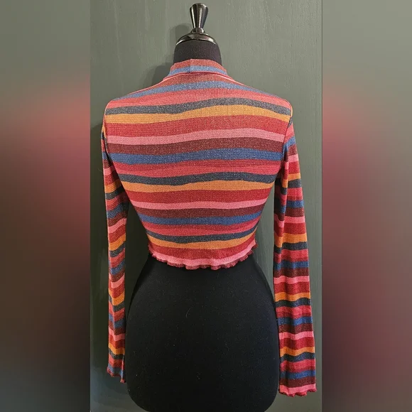 Farm Rio Crop Top - Picture 5 of 7